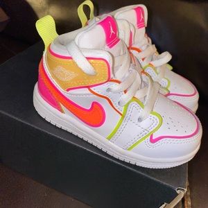 Air Jordan 1s Mid Edge Glow